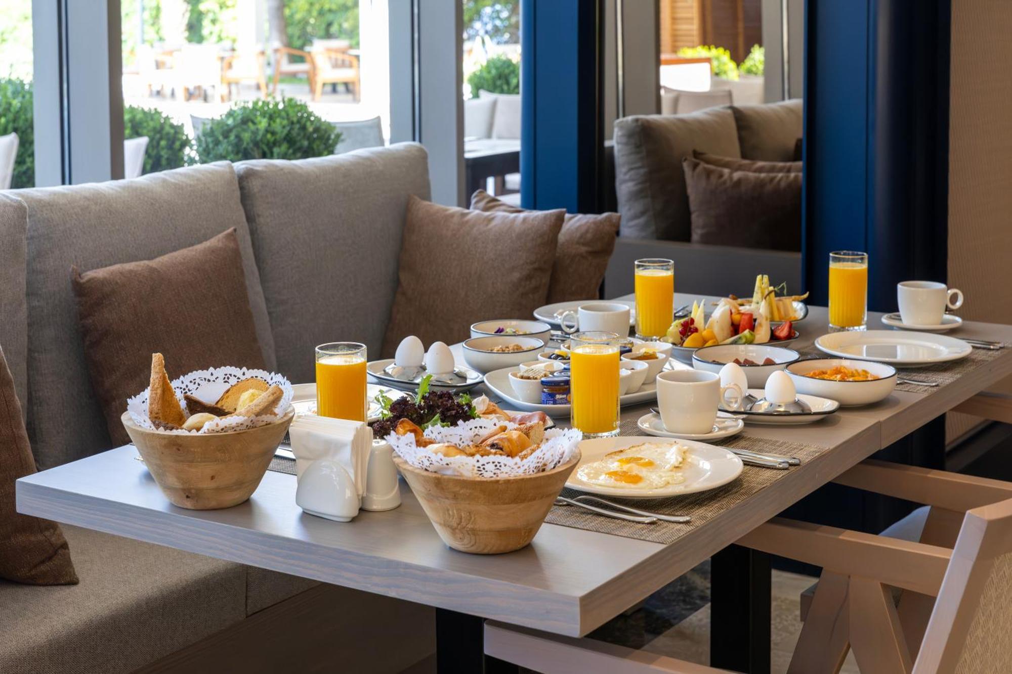 Delta Hotels By Marriott Antalya Lara - Adult Only Exterior foto